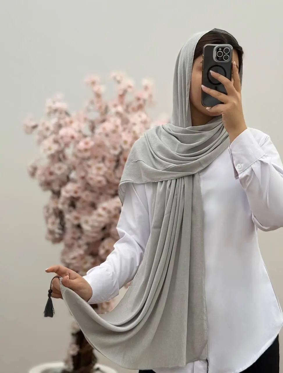 شال برشکا منگوله دار